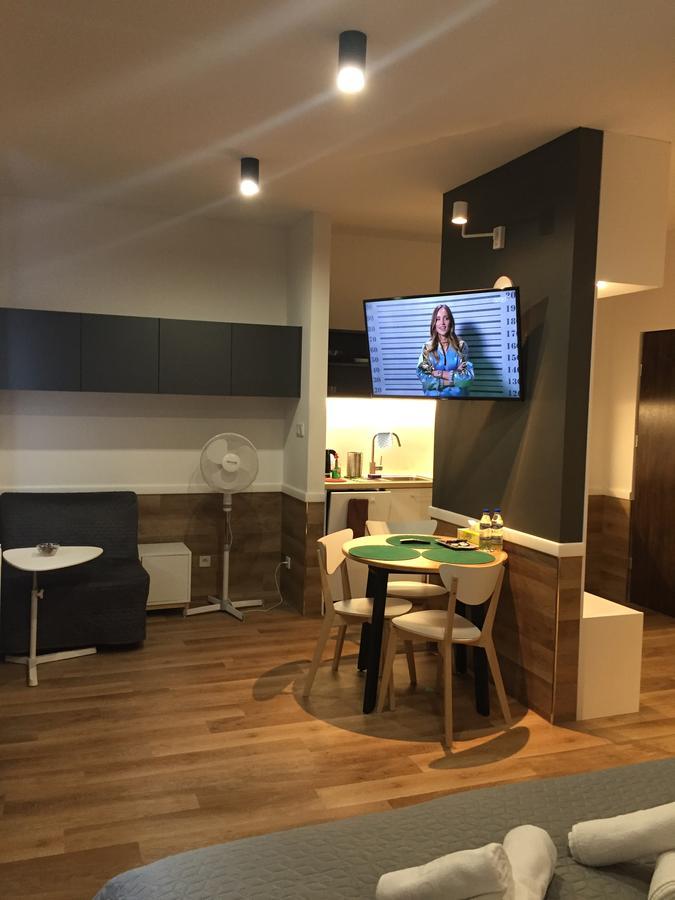 Q Apartamenty Mirkow Εξωτερικό φωτογραφία